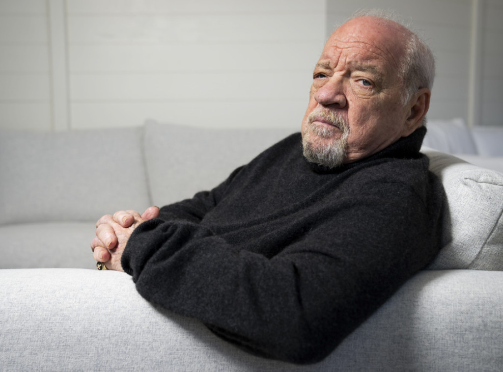 Reditelj Pol Šrader optužen za seksualni napad na bivšu pomoćnicu