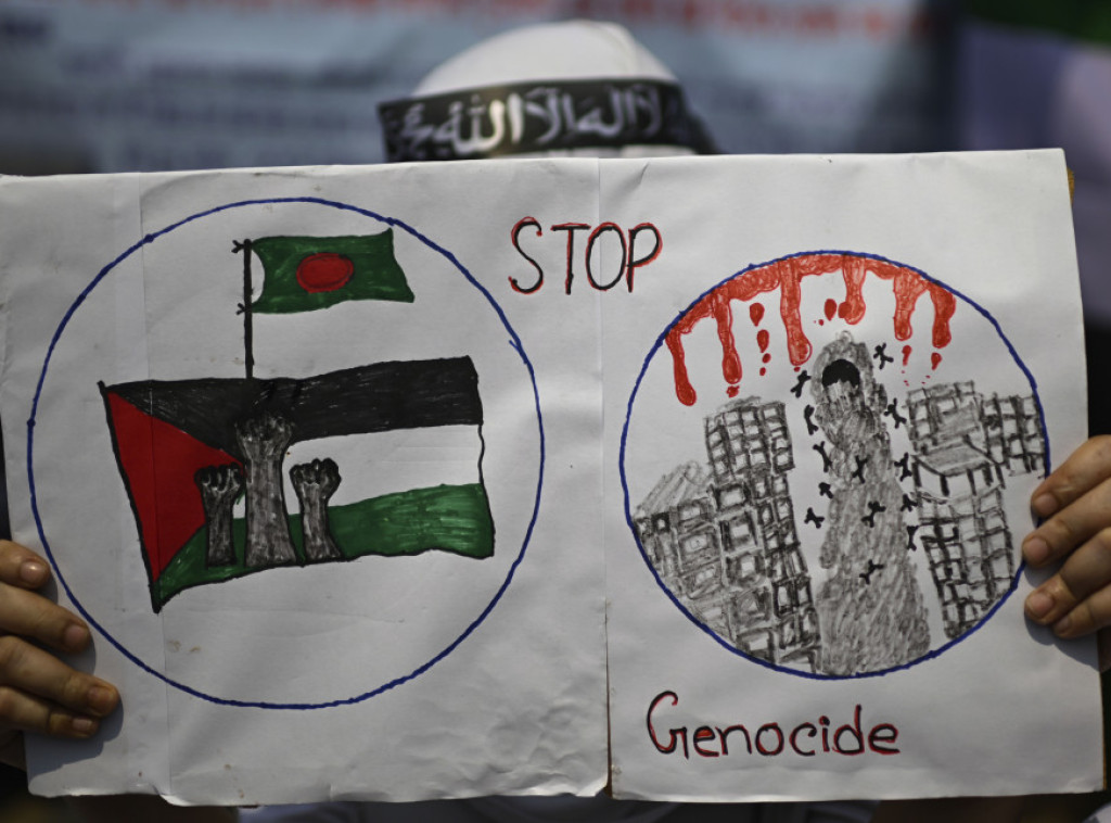 U izraelskom vazdušnom napadu poginuo palestinski novinar, devet osoba povređeno