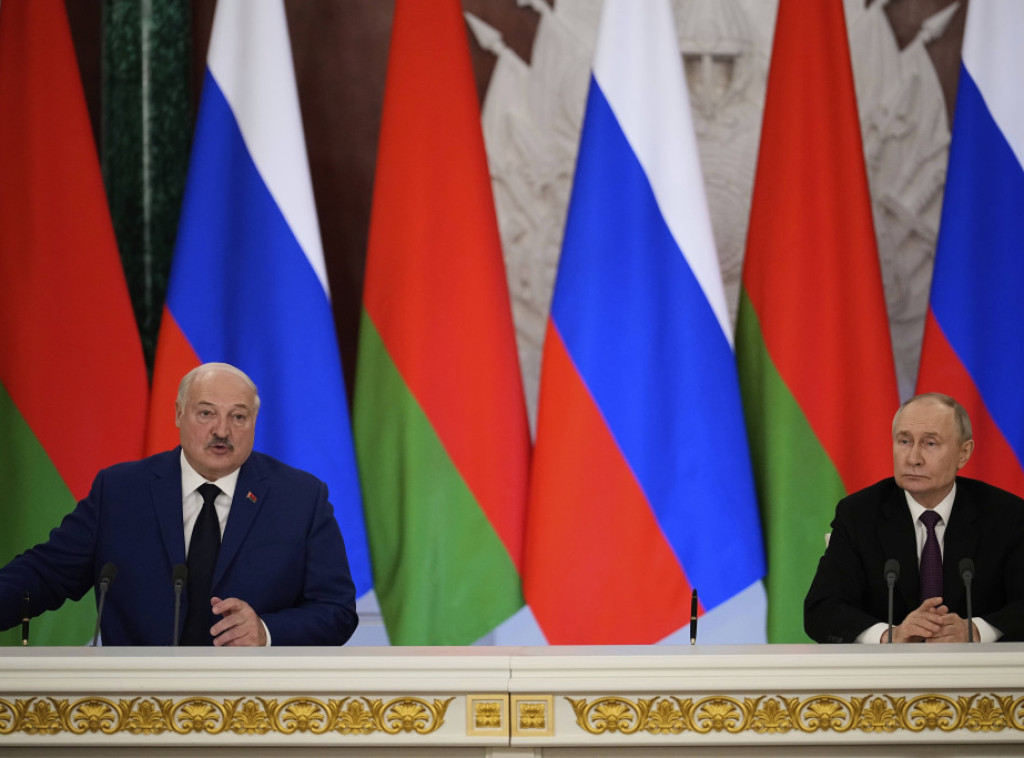 Putin i Lukašenko razgovarali o saradnji u borbi protiv terorizma