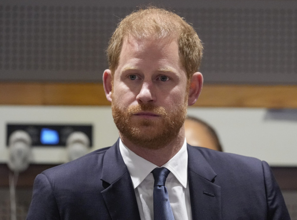 Princ Hari posetio grob kraljice Elizabete II