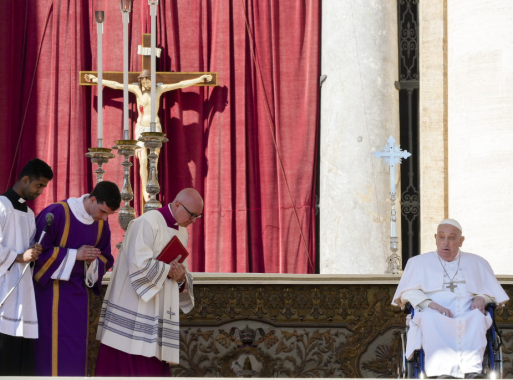 Vatikan: Nastavlja se postepeni lagani oporavak pape