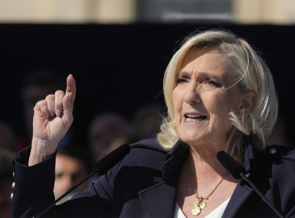 Francuska: Uhapšen 76-godišnjak zbog pretnji sudiji koja je osudila Marin Le Pen