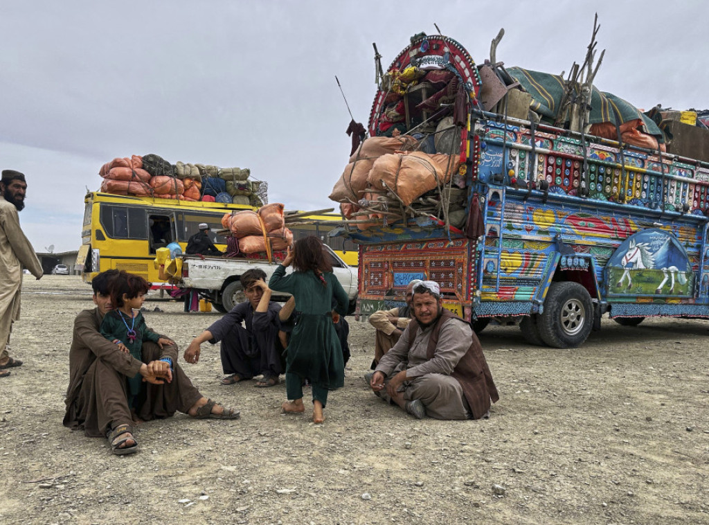 UNHCR: Pakistan proterao više od 8.000 Avganistanaca prošle nedelje