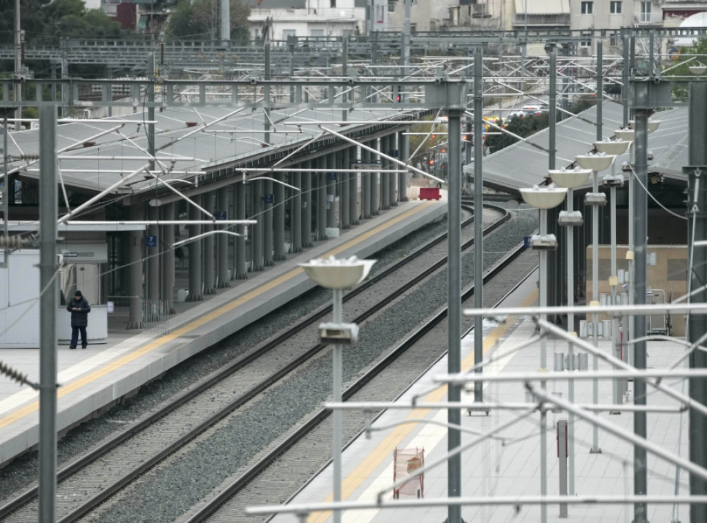 U Grčkoj se održava 24-časovni štrajk, sindikati traže povećanje plata