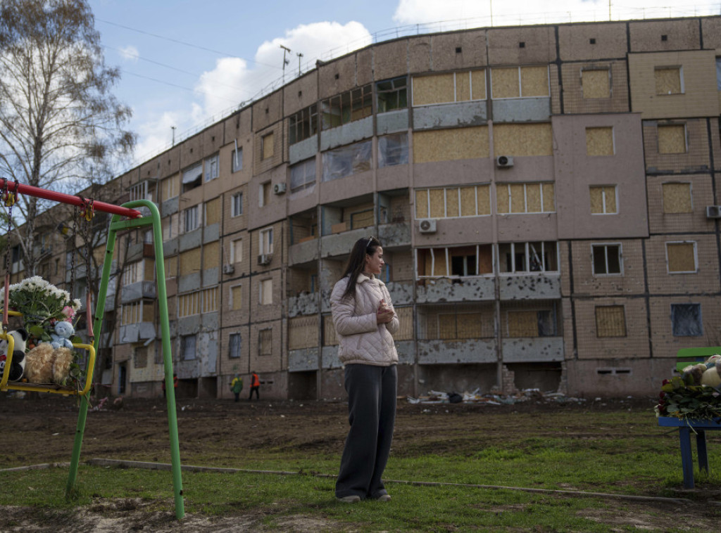 Dvoje dece poginulo kada se srušila stambena zgrada u Zaporožju u Ukrajini