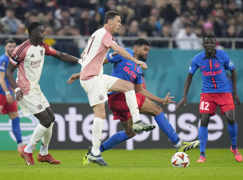 Nemanja Matić: Naš cilj je da osvojimo Ligu Evrope, poštujemo Mančester Junajted