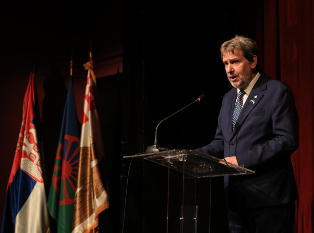 Žigmanov: Vlada veliku pažnju posvećuje unapređenju romske zajednice