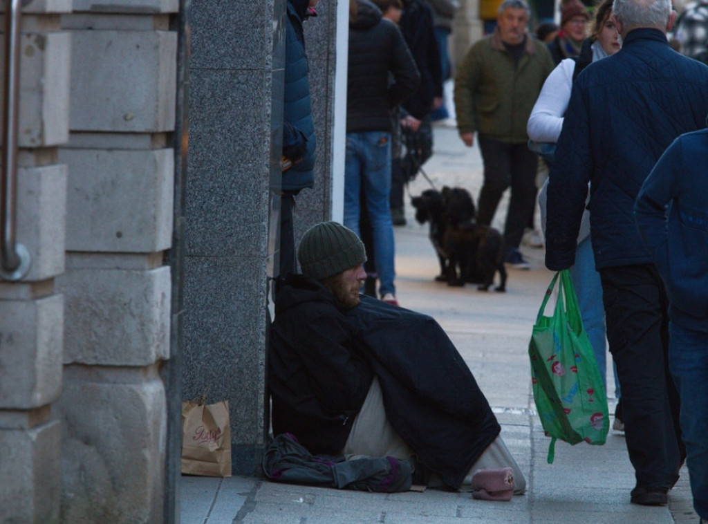 Dvoje osuđeni na po pet i po godina zatvora zbog eksploatacije čoveka za prosjačenje