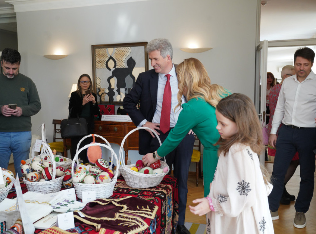 Uskršnji bazar Etno mreže održan u rezidenciji ambasadora Velike Britanije