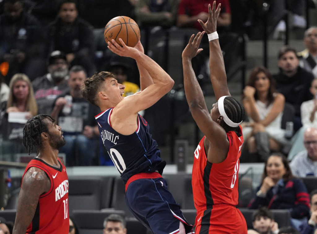 Košarkaši Los Anđeles Klipersa pobedili Hjuston, Bogdanović postigao 16 poena