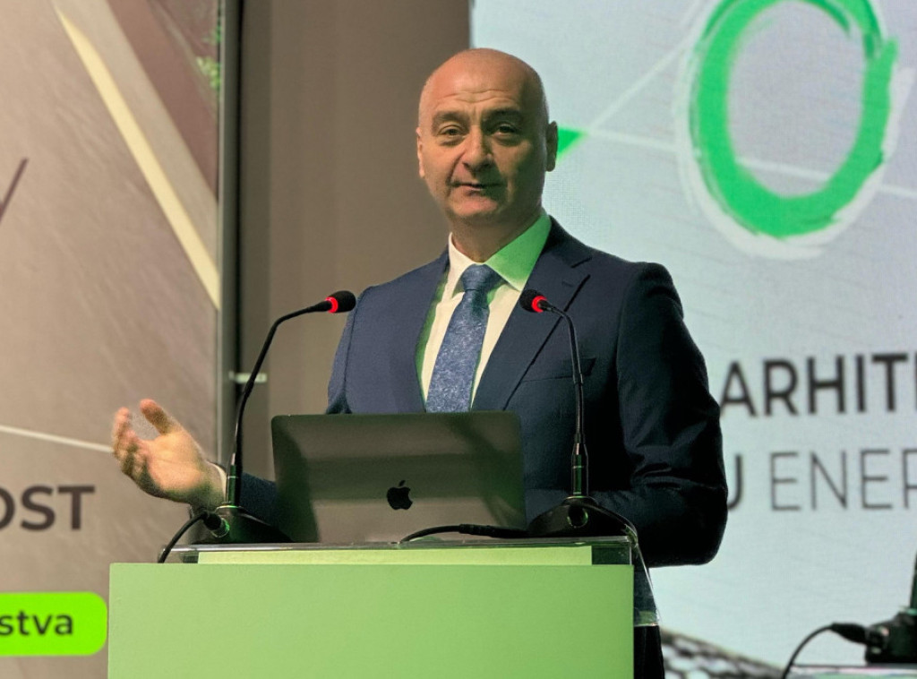 Ivanišević otvorio Međunarodnu konferenciju "ArchyEnergy 2025" na sajmu u Novom Sadu