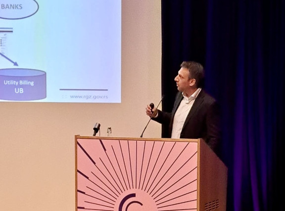 Republički geodetski zavod održao predavanje na Oksfordu, predstavljena iskustva Srbije u reformi katastra