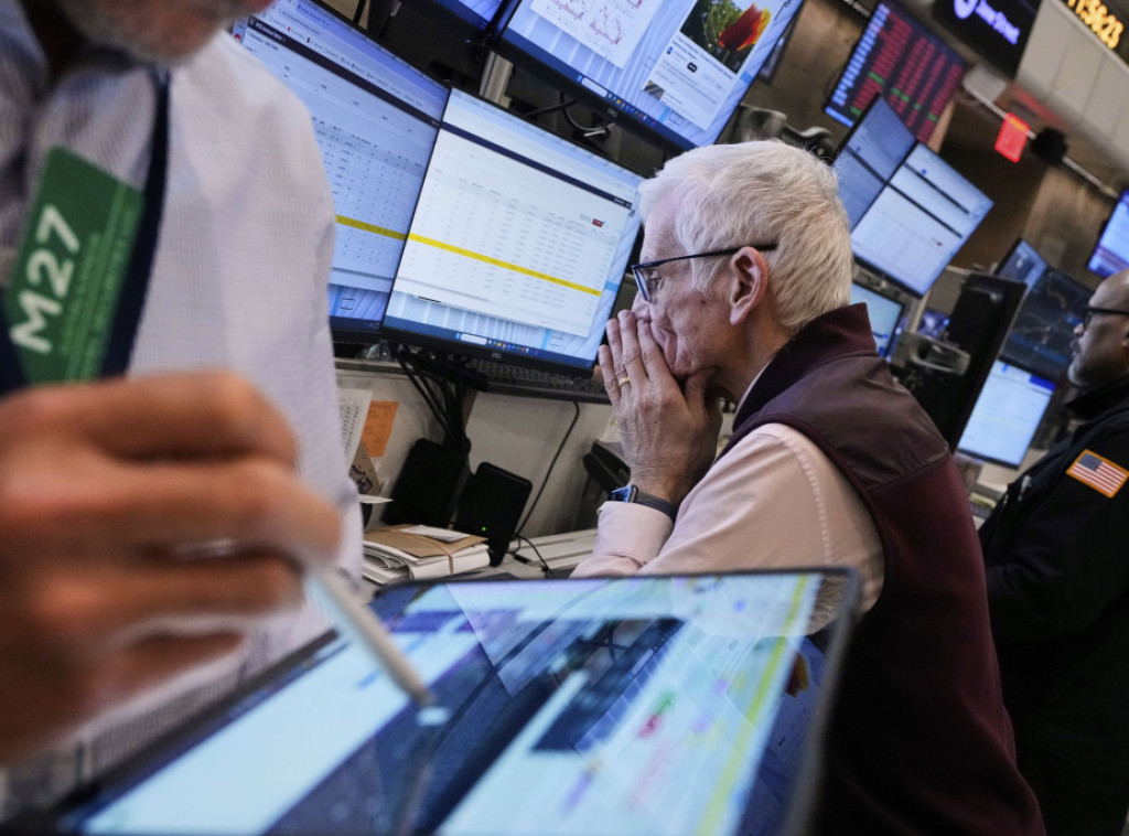 Akcije na Volstritu pale za oko četiri odsto uprkos ohrabrujućim podacima o inflaciji