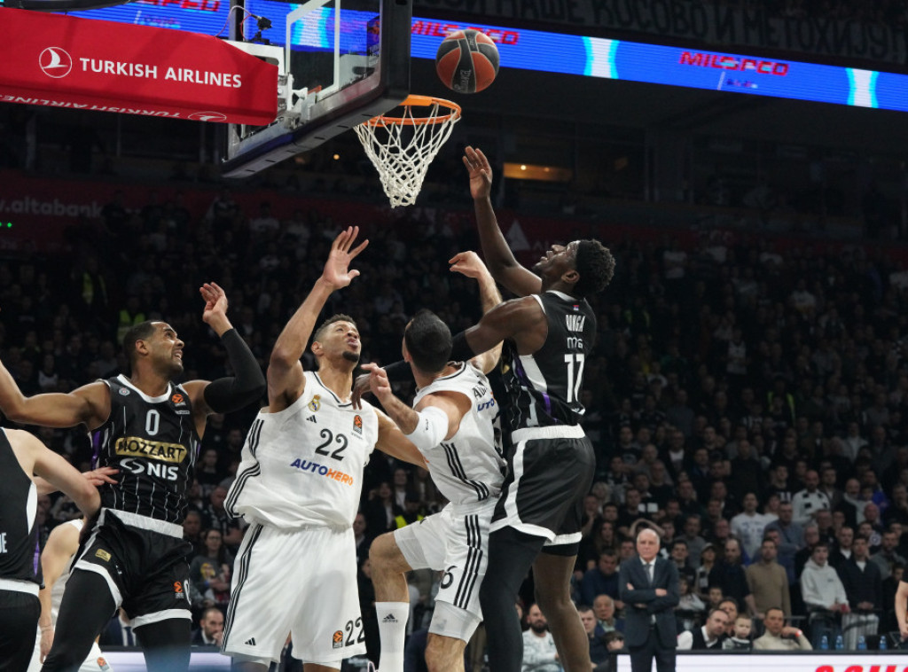 Košarkaši Partizana izgubili "dobijenu utakmicu" od Reala na oproštaju od Evrolige