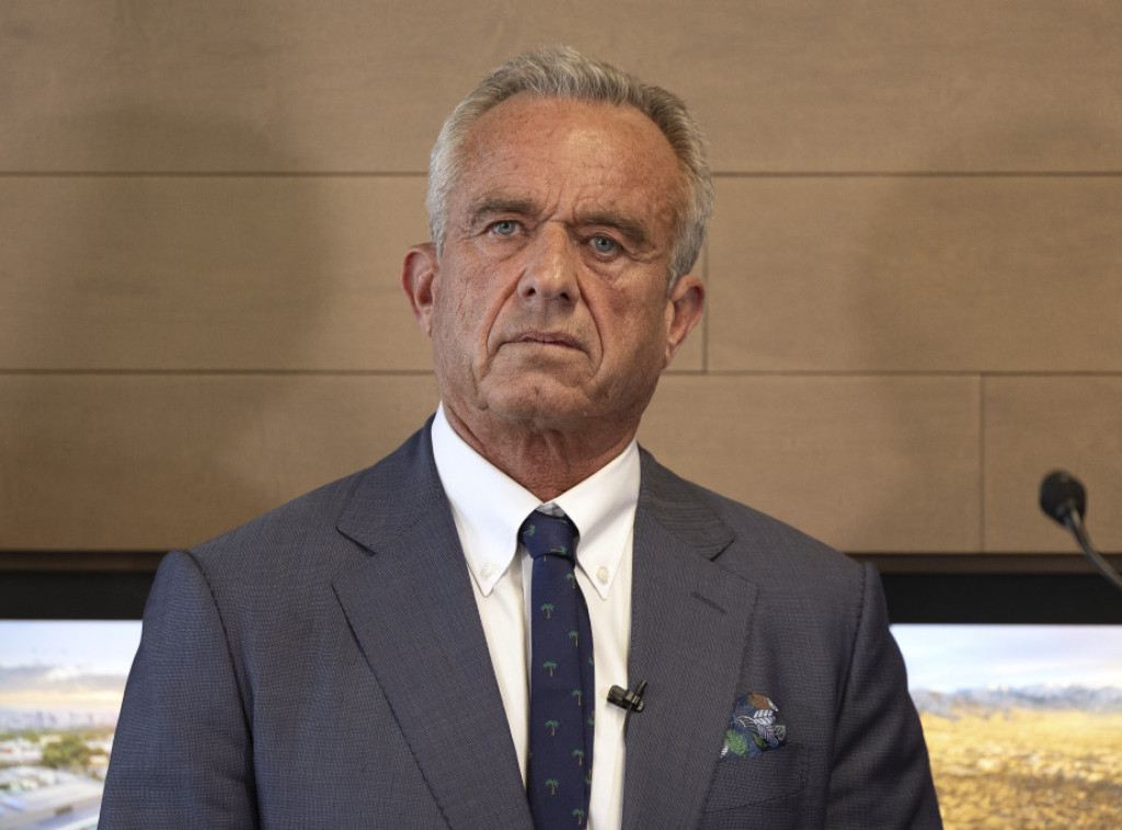 Kenedi Mlađi tvrdi da će SAD utvrditi uzrok autizma do septembra