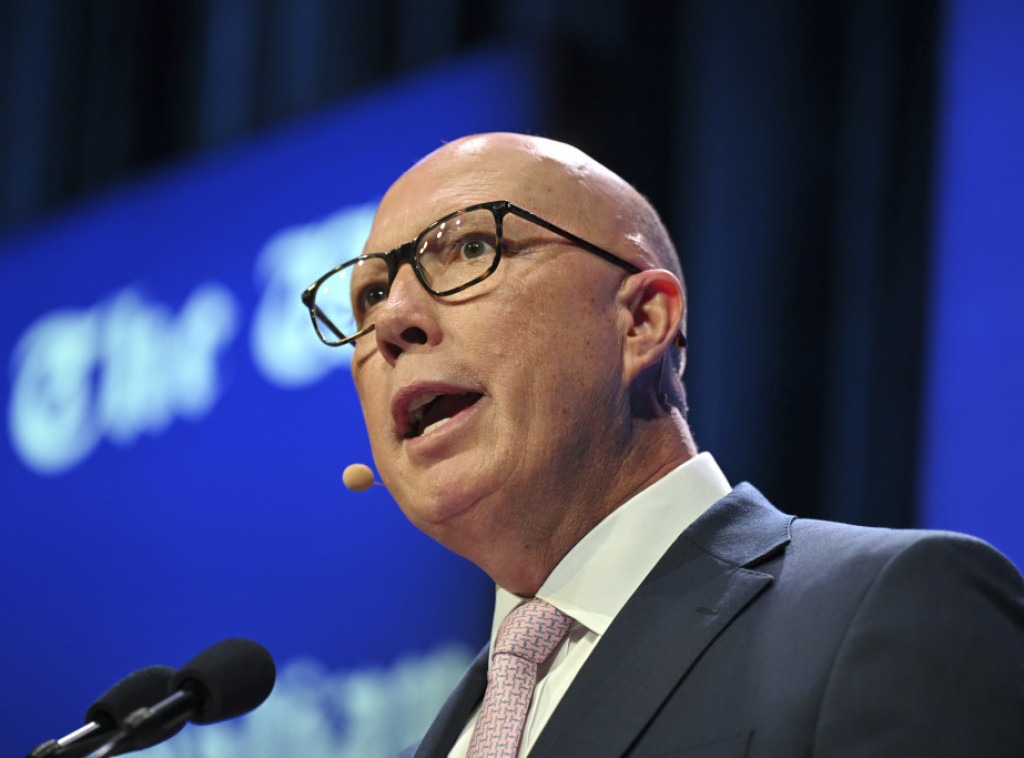 Lider opozicije u Australiji tvrdi da je njegov dom bio meta navodnog napada