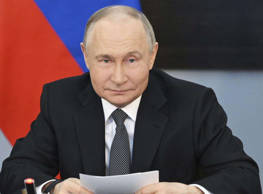 Putin: Mornaričke strateške nuklearne snage opremljene savremenim oružjem