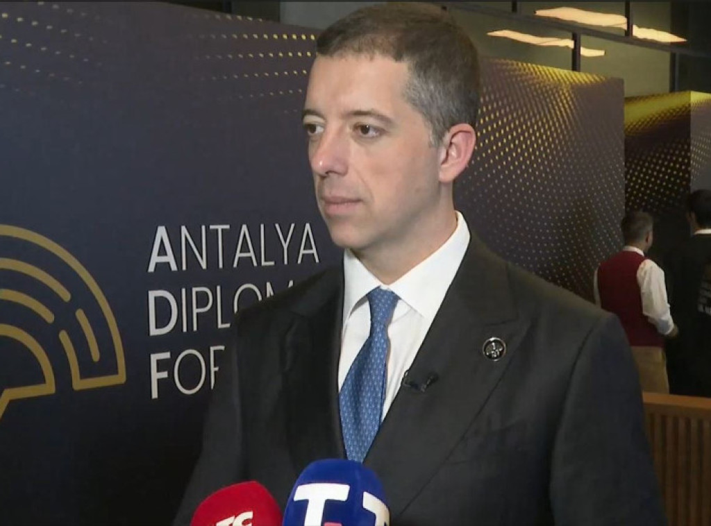 Marko Đurić završio učešće na forumu u Antaliji, sledi sastanak sa Kajom Kalas u Luksemburgu