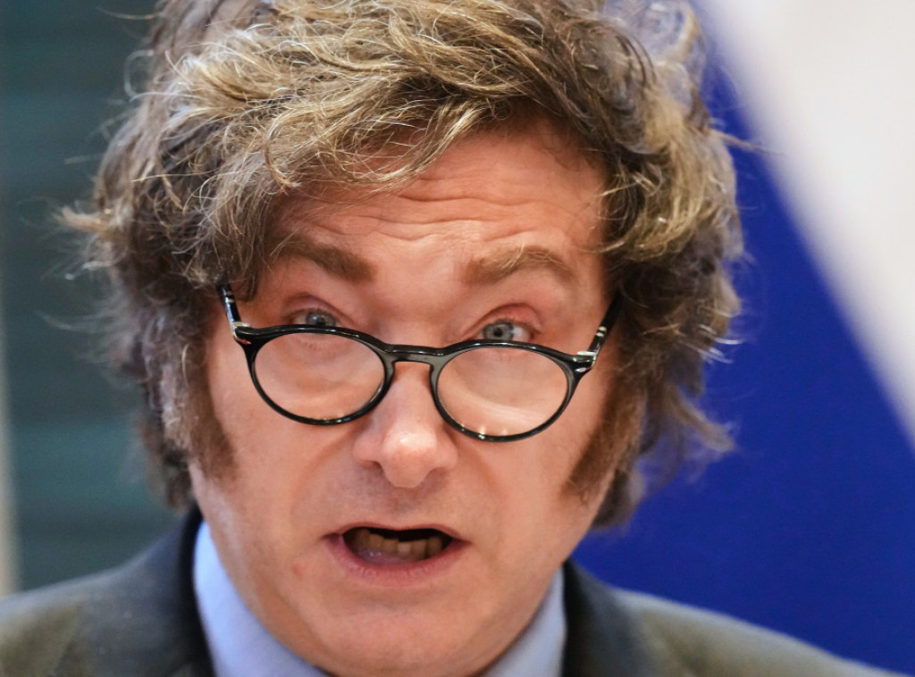 Predsednik Argentine najavio ukidanje kapitalnih kontrola, postigao dogovor sa MMF