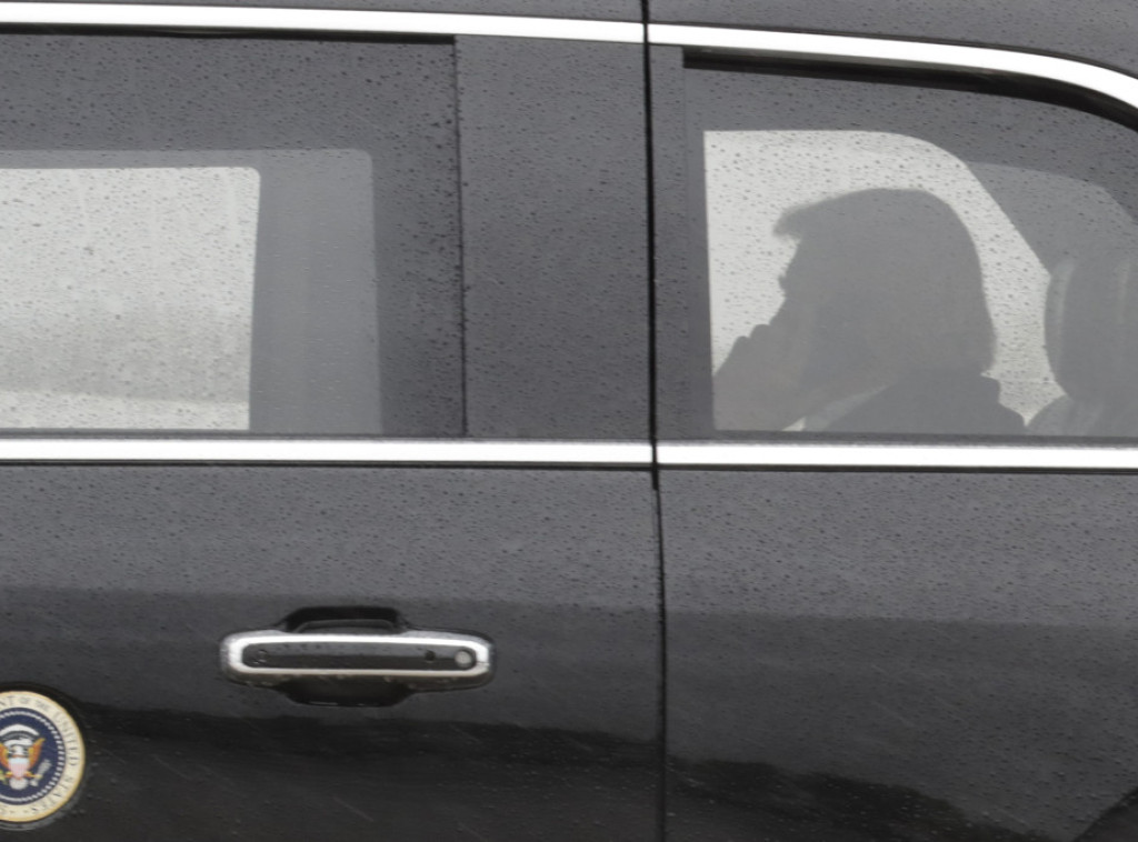 Blumberg: Tramp razmatra mogućnost izuzetaka od osnovnih 10 odsto carina