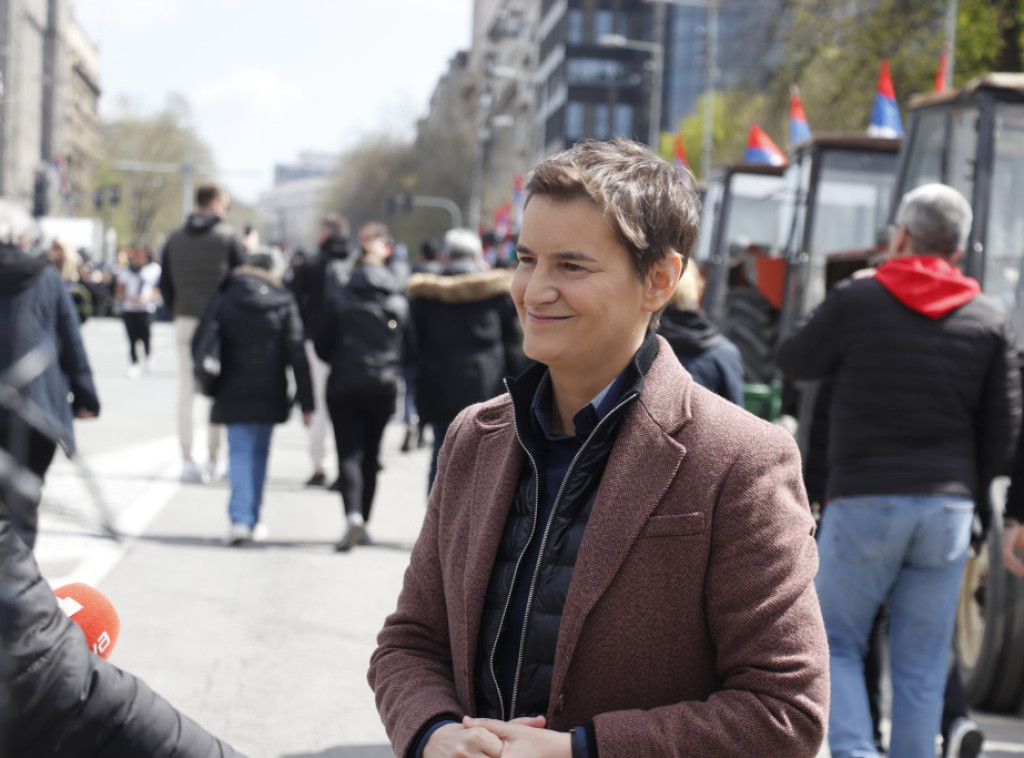 Brnabić: Studenti u blokadi da razmisle zašto uskraćuju slobodu za koju se bore