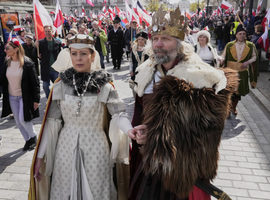 U Varšavi održan skup u čast 1.000 godina od krunisanja prvog poljskog kralja