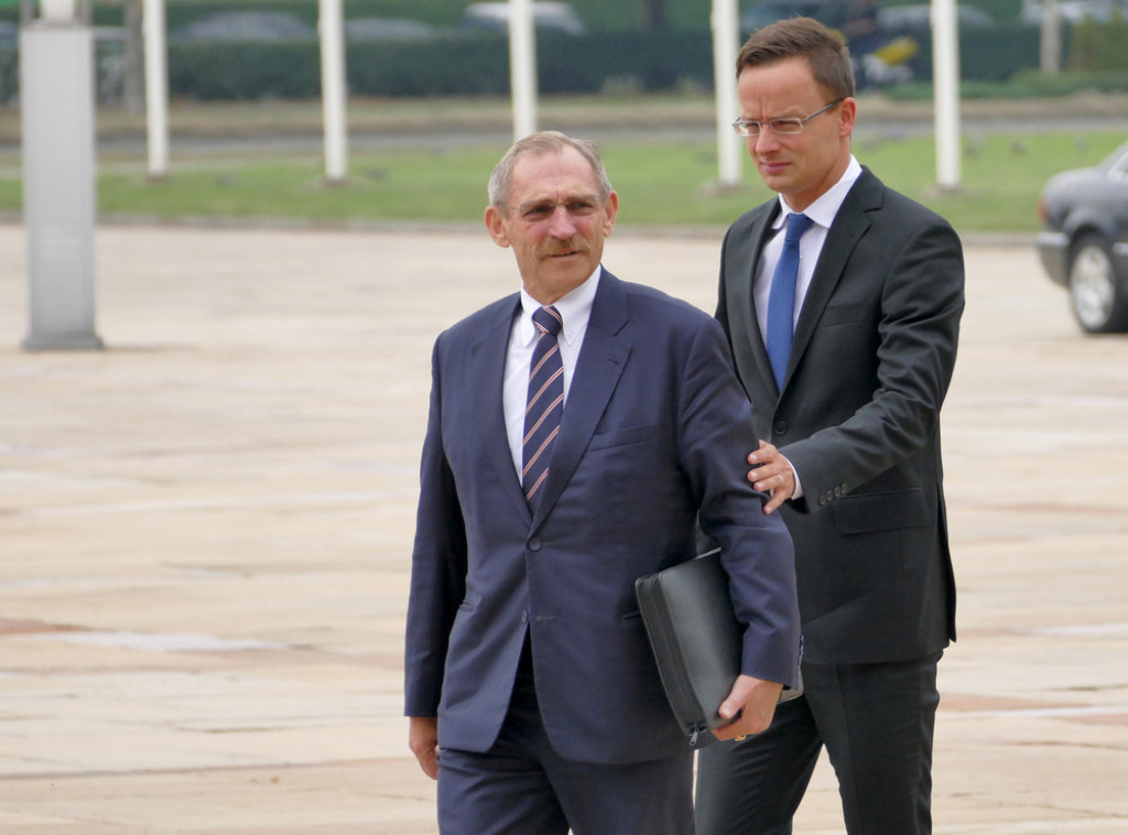 Pinter: Oni koji ne poštuju mađarske zakone ne moraju da ostanu u Mađarskoj