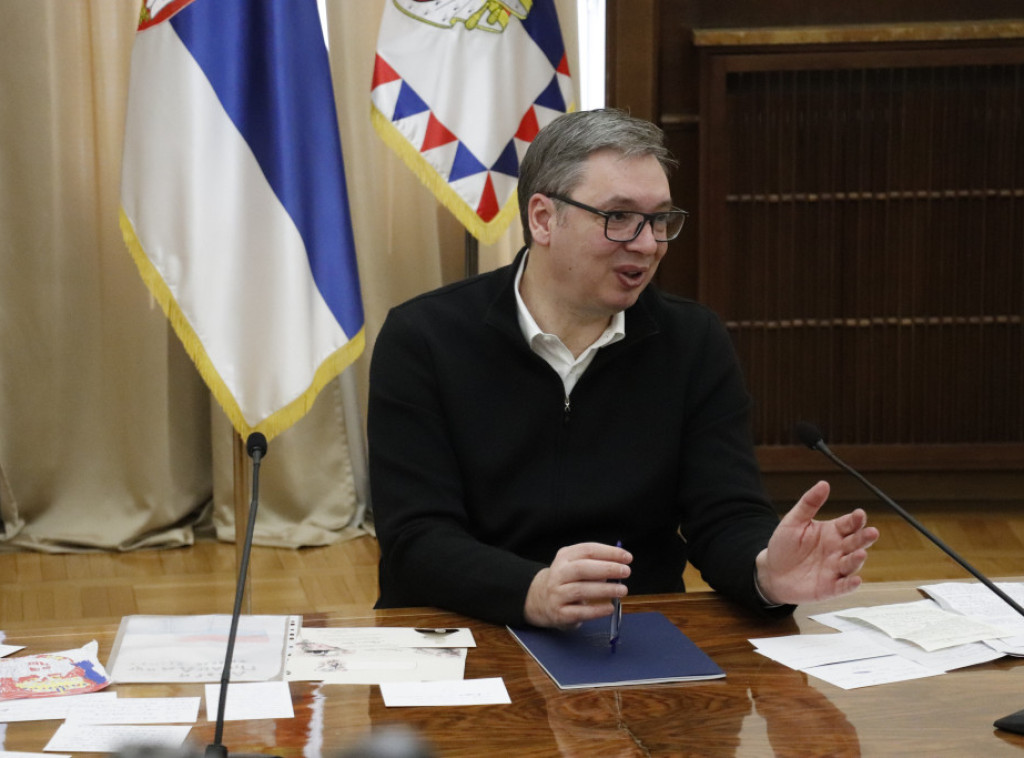 Vučić: Hvala građanima za veličanstveni skup, poručili su da hoće da sačuvaju zemlju