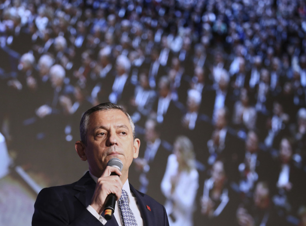 Ozgur Ozel: Prikupljeno više od 10 miliona potpisa za oslobađanje Imamoglua