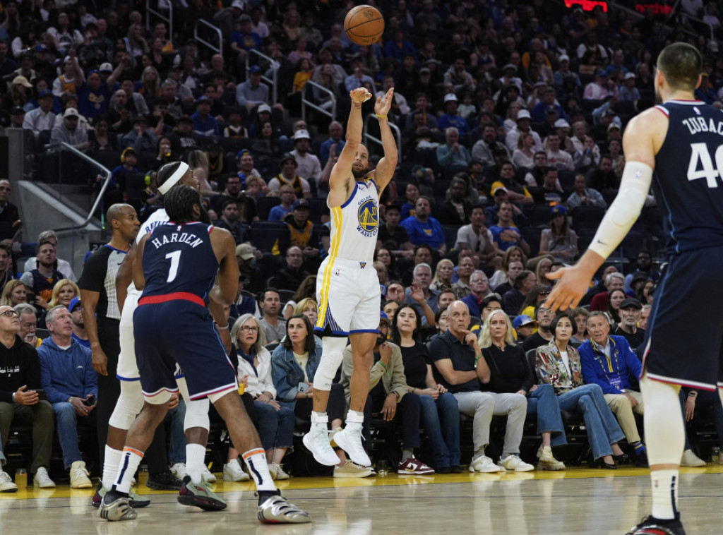 Klipersi pobedili Golden Stejt, Bogdanović protiv Jokića na startu plej-ofa NBA lige