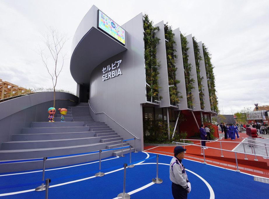 Srpski paviljon na svetskoj izložbi EXPO u Japanu prvog dana posetilo 10.000 ljudi