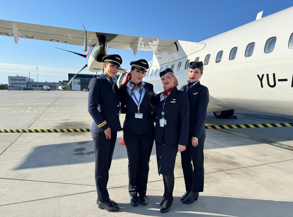 U avionu Er Srbije prvi put kompletno ženska posada, na letu do Krakova