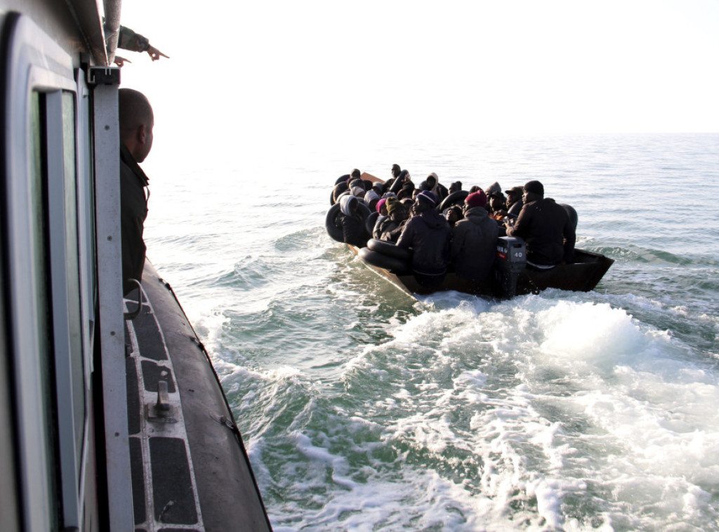 Obalska straža: 39 migranata i tela dve žene nađeni na udaljenom ostvu Farmakonisi