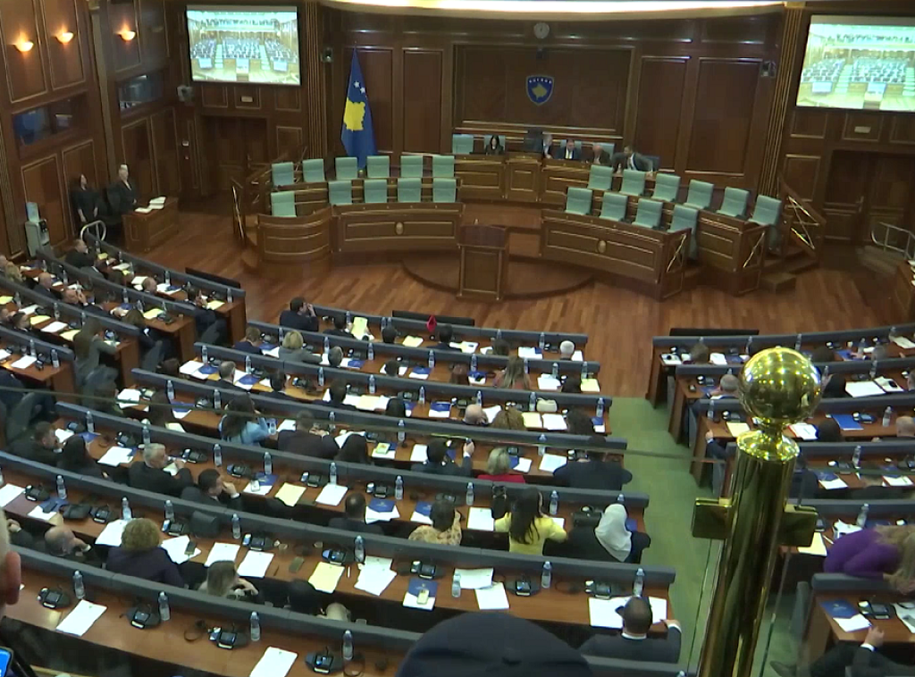 Konstitutivna sednica skupštine u Prištini šesti put prekinuta, Hadžiju ponovo nije izabrana