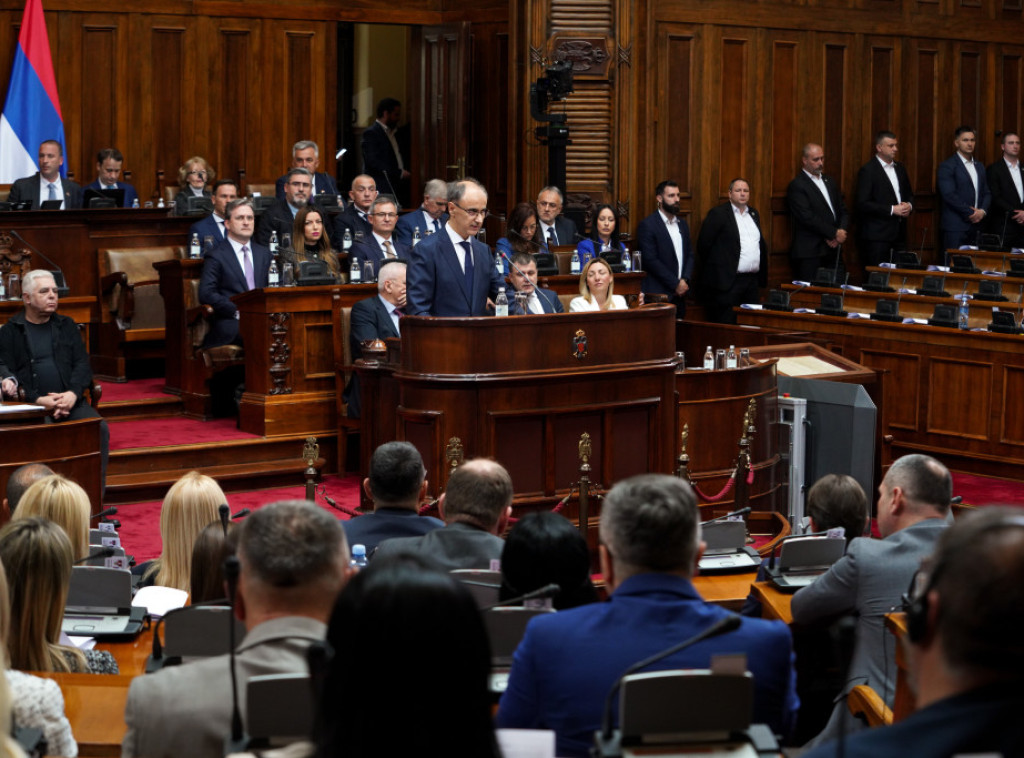 Poslanici posle pauze nastavili raspravu o izboru vlade