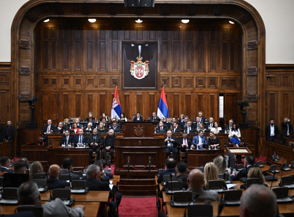 Serbian parliament elects PM Djuro Macut's government