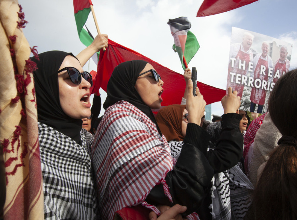 Hjuman rajts voč: Arbitrarna hapšenja u Tunisu koriste se za gušenje otpora