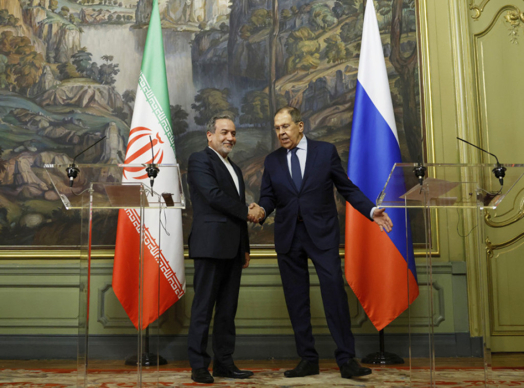 Lavrov i Arakči razgovarali o primirju i bezbednosti plovidbe kroz Ormuski moreuz