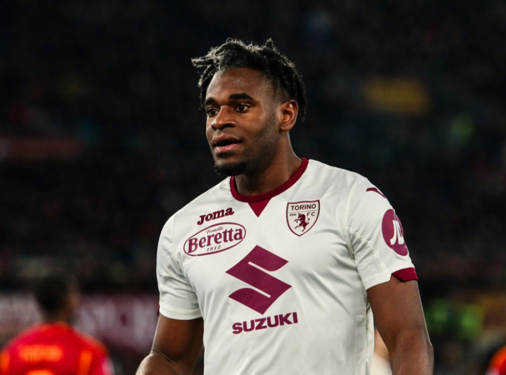 Fudbaler Duvan Zapata potpisao novi ugovor sa čelnicima Torina