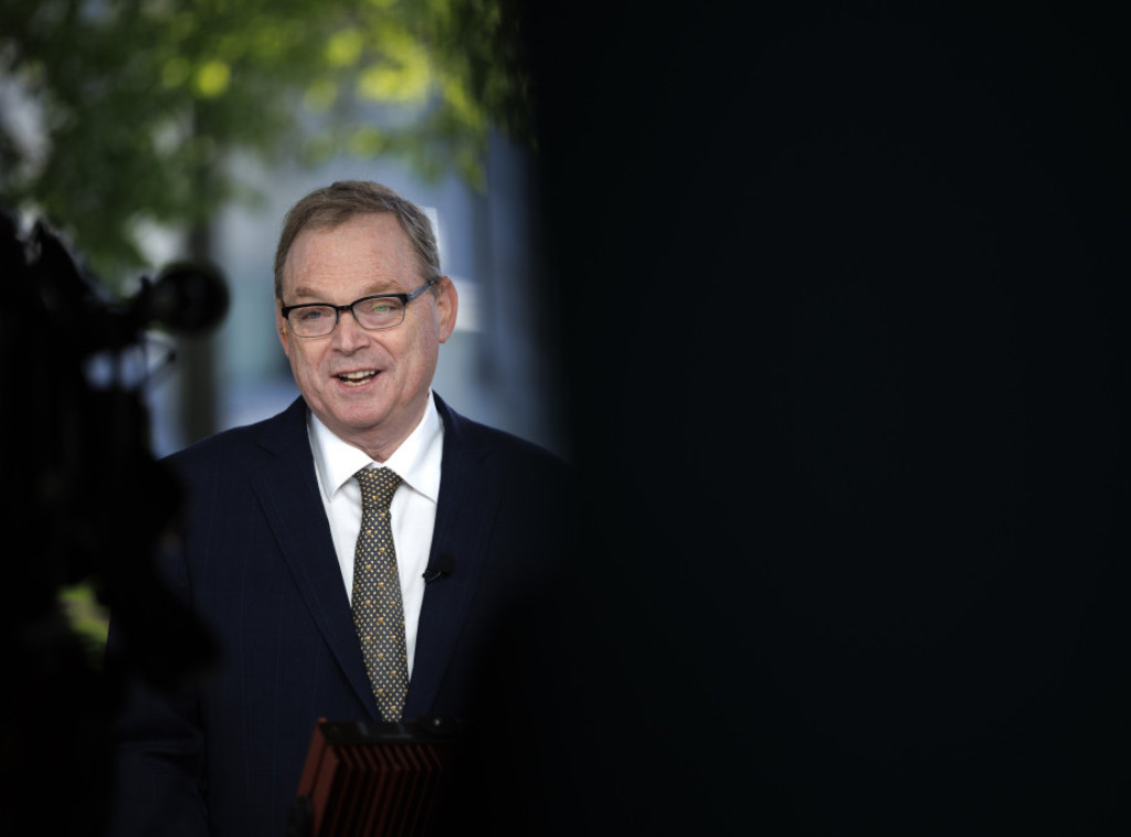 Kevin Heset: Tramp i njegov tim nastaviće da proučavaju potencijalno otpuštanje Pauela