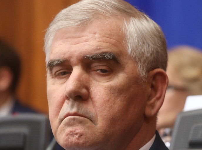 Ministar Beriša uputio čestitke povodom Vaskrsa