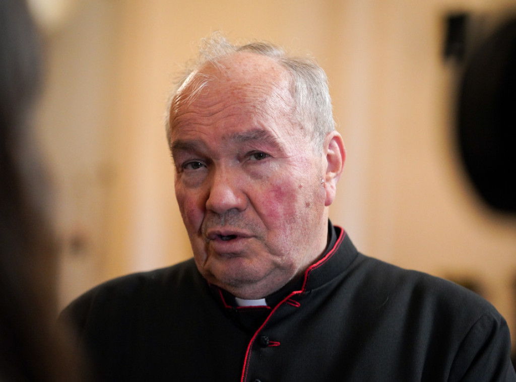 Župnik: To što svi hrišćani sutra slave uskrsniće Hristovo milosrdni dar