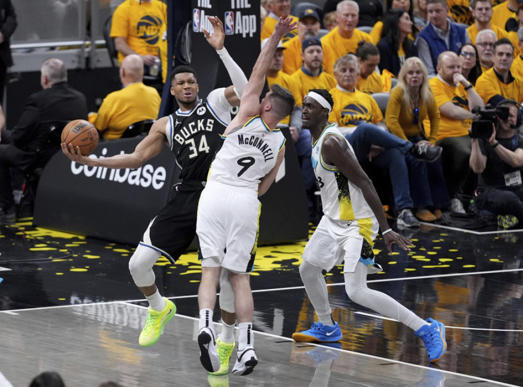 Košarkaši Indijane bolji od Milvokija na startu plej-ofa NBA lige