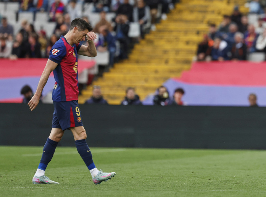 Fudbaler Barselone Robert Levandovski biće van terena zbog povrede butnog mišića