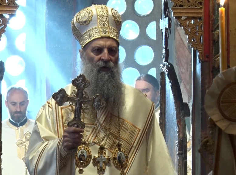 Patrijarh Porfirije na Vaskrs služio liturgiju u Pećkoj patrijaršiji