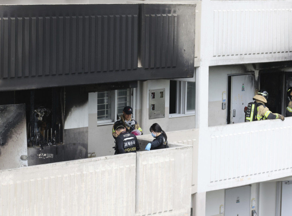 Jedna osoba poginula, 11 povređeno u požaru u stambenoj zgradi u Seulu
