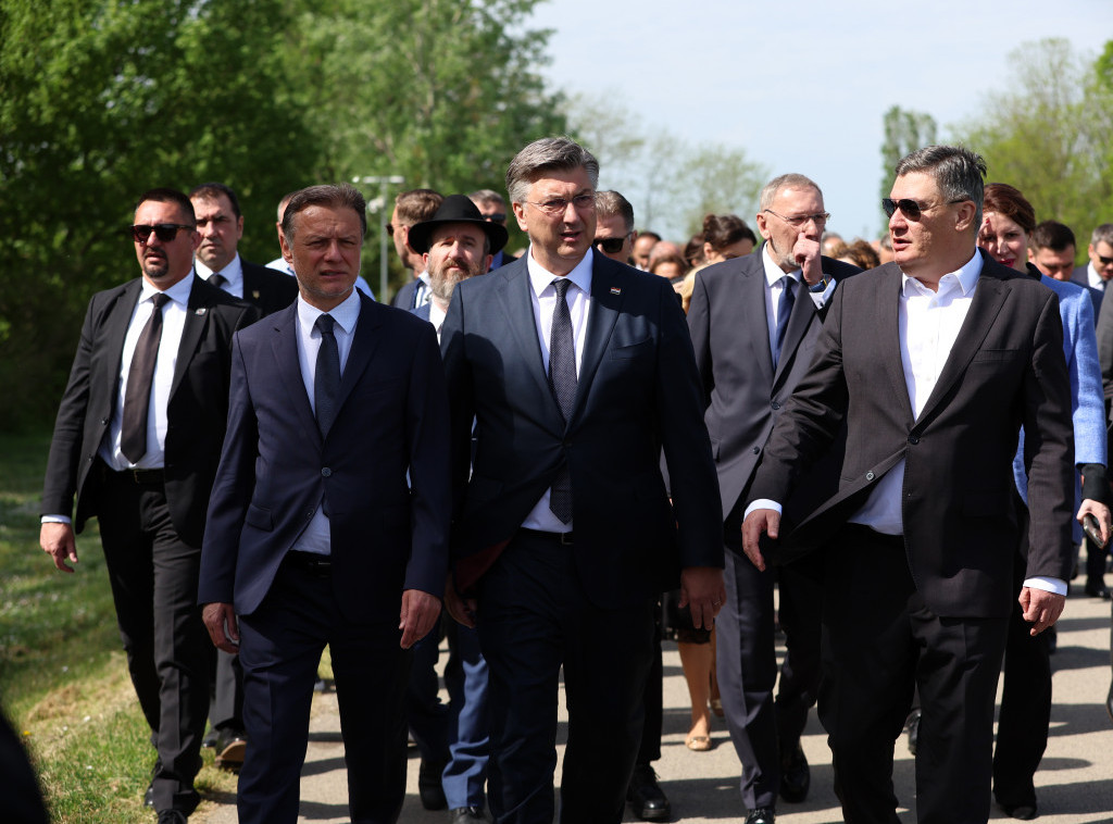 Plenković: Sa Milanovićem sam razgovarao o smrti pape Franje; Dan žalosti u subotu