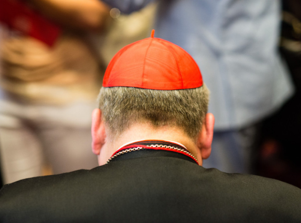 BiH: Kardinal Vinko Puljić ipak putuje na sahranu pape Franje i učestvovaće u konklavi