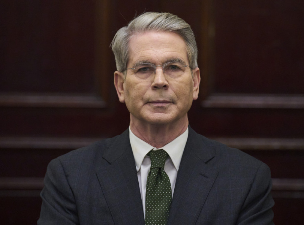 Skot Besent: SAD kupile argentinske pezose u vrednosti od 20 milijardi dolara