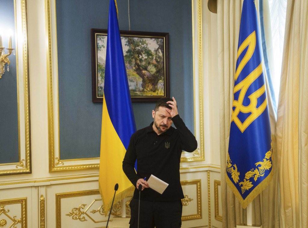 Zelenski: Rusi pokušali da koriste vazdušne udare kao paravan za kopnene napade